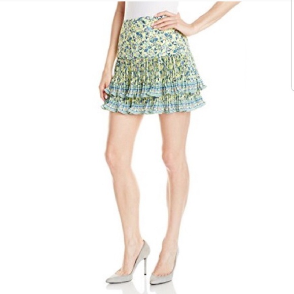 BCBGMaxAzria Dresses & Skirts - NWT BCBG Nima Skirt